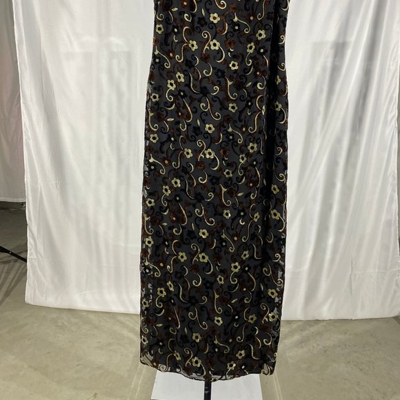 Patra - Dress - Picture 2 of 6